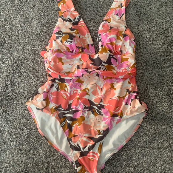 Kona Sol womens one piece floral bathing suit size large - Picture 5 of 6